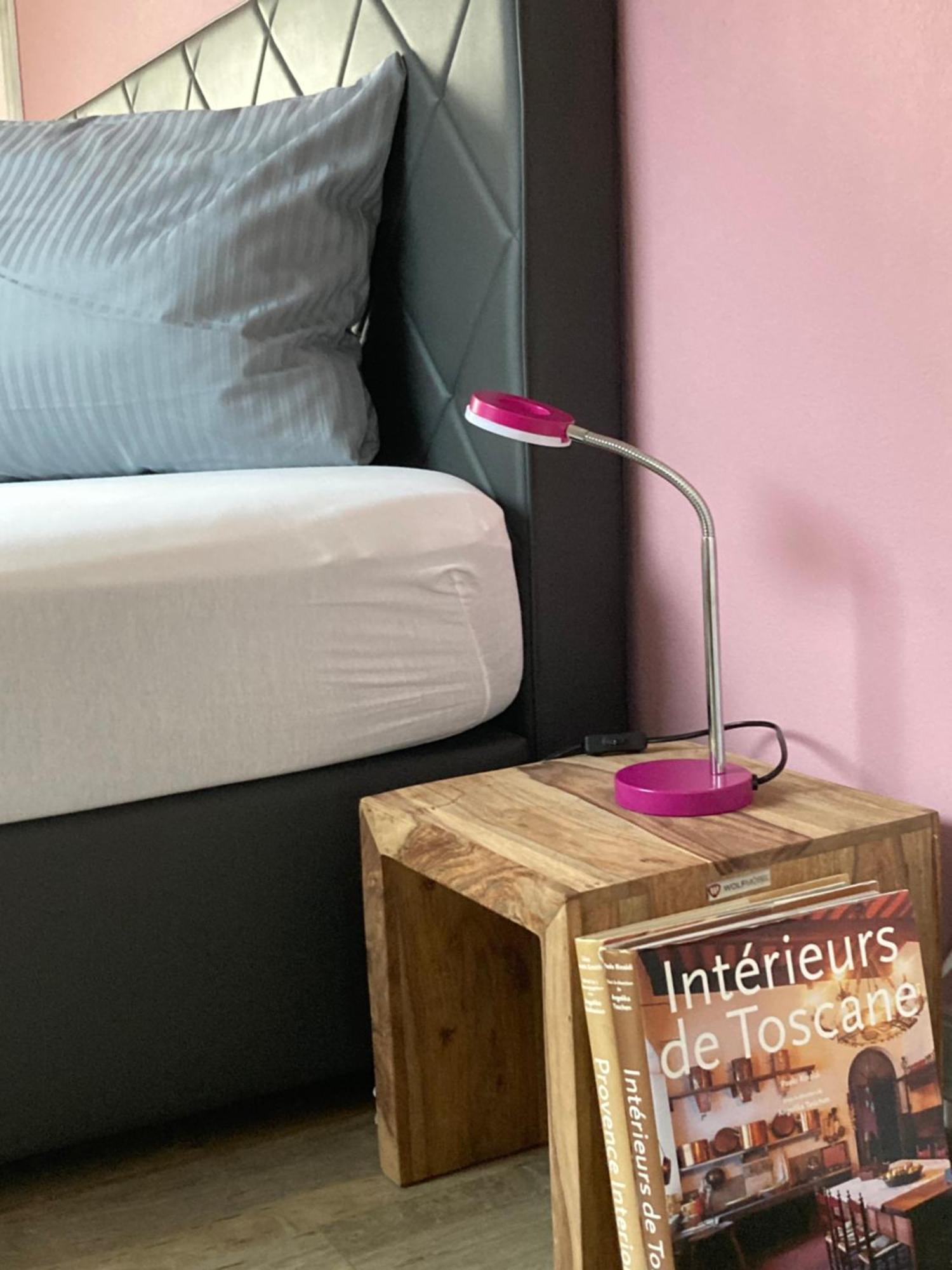 שוובמונכן Das Singold Hotel Mit Highspeed Wlan Und Digitalem Schluessel מראה חיצוני תמונה