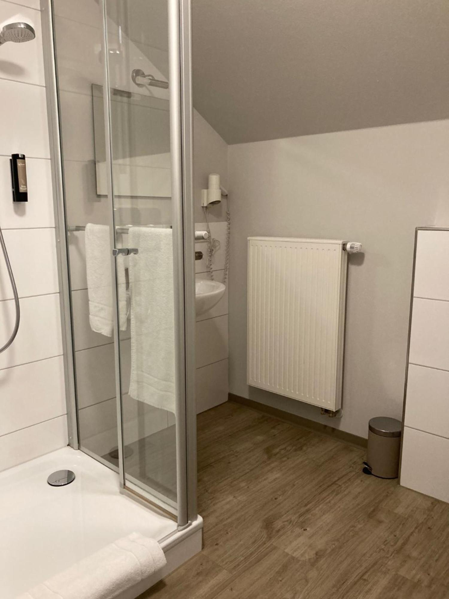 שוובמונכן Das Singold Hotel Mit Highspeed Wlan Und Digitalem Schluessel מראה חיצוני תמונה