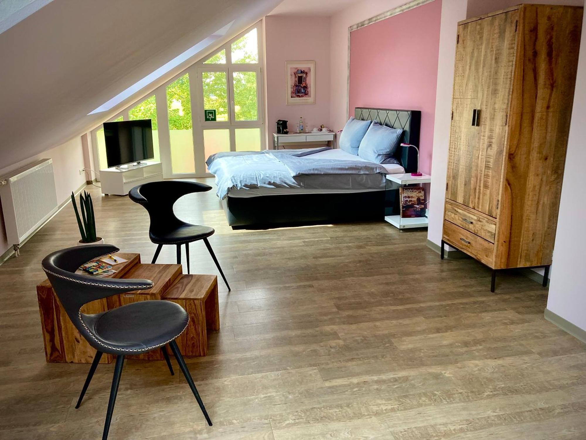שוובמונכן Das Singold Hotel Mit Highspeed Wlan Und Digitalem Schluessel מראה חיצוני תמונה